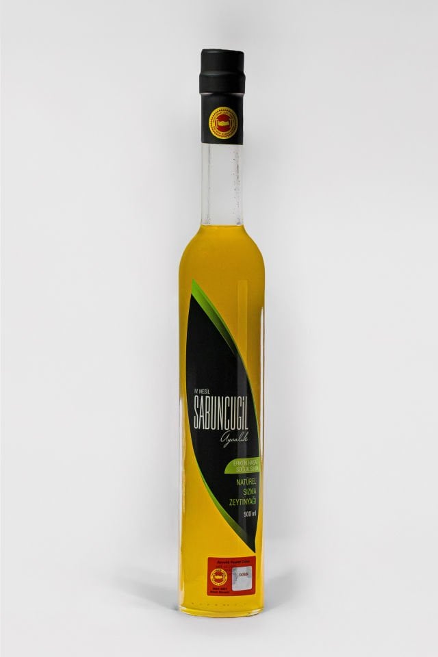 2025 - 2026 Ayvalık Erken Hasat Soğuk Sıkım Filtresiz Zeytinyağı 500 ml - Futura Fasetta Şeffaf Uzun Şişe